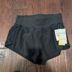 NWT Zella Shorts Small